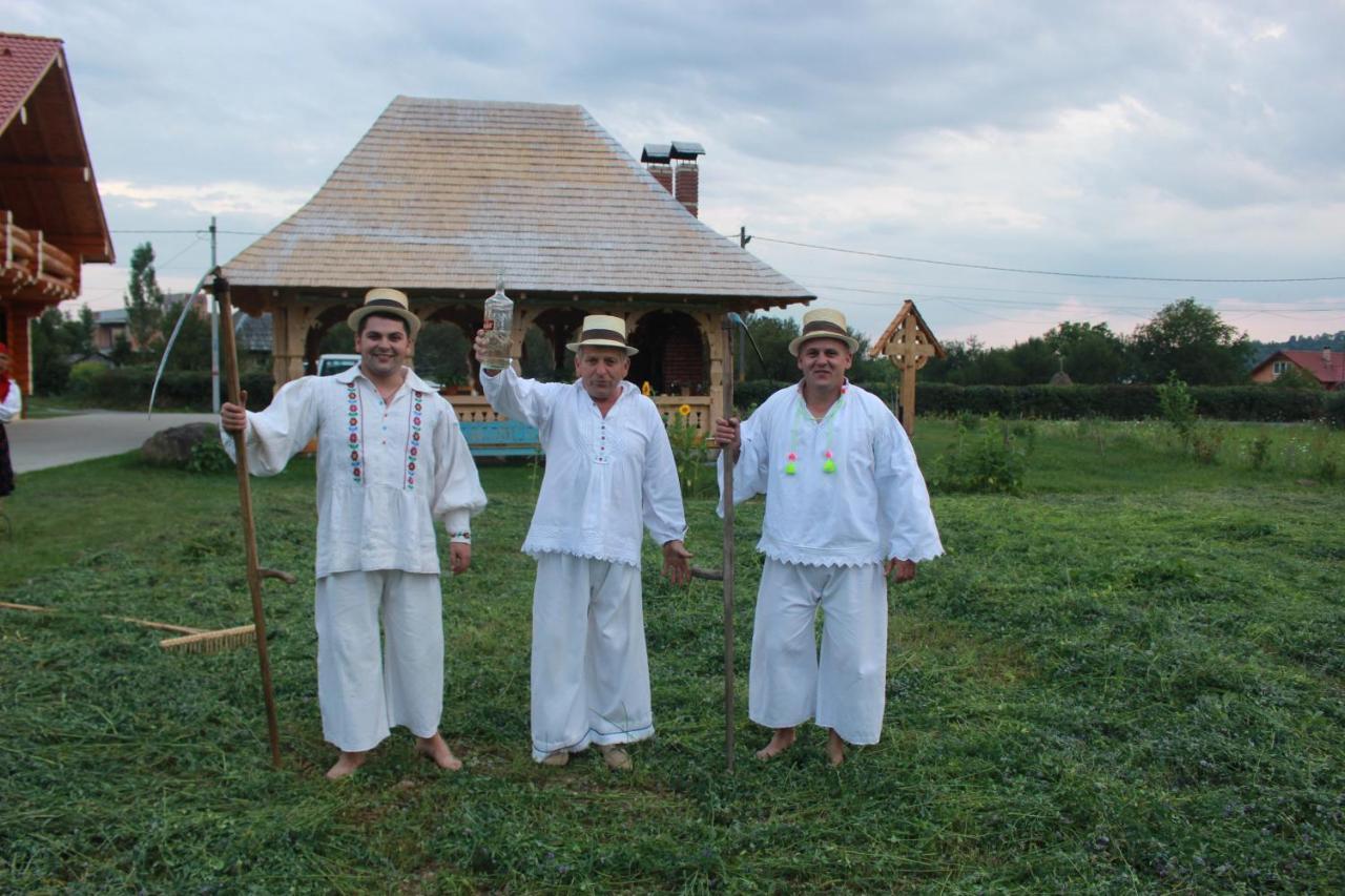 Agropensiunea Maria Unguras Exteriér fotografie